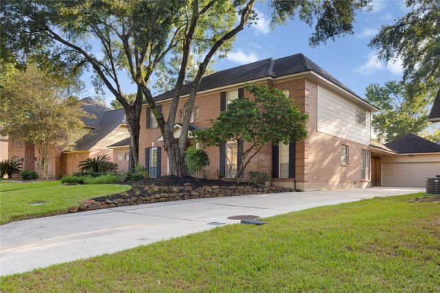 3318 Clover Valley Drive, Kingwood, TX 77345