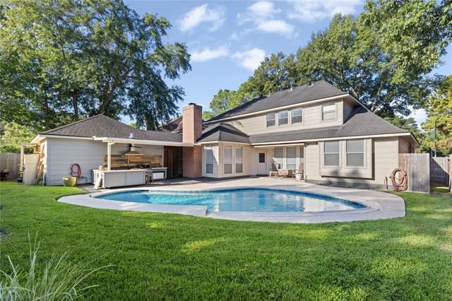 3318 Clover Valley Drive, Kingwood, TX 77345