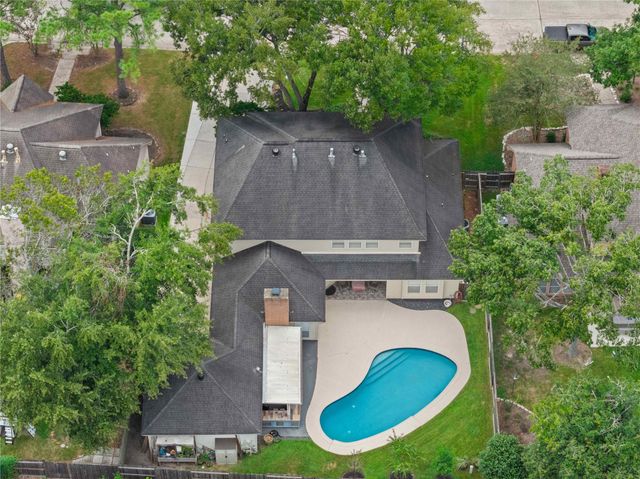 3318 Clover Valley Drive, Kingwood, TX 77345