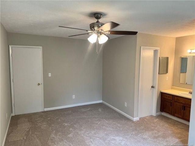 5532 Deep Hollow Court, Fayetteville, NC 28311