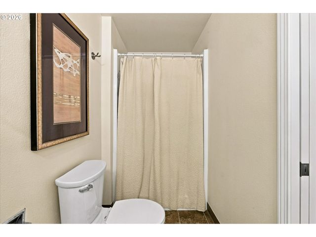 3310 Sw 175TH Ave, Beaverton, OR 97003