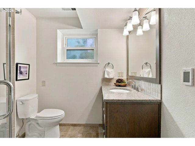 3310 Sw 175TH Ave, Beaverton, OR 97003