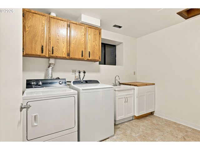 3310 Sw 175TH Ave, Beaverton, OR 97003