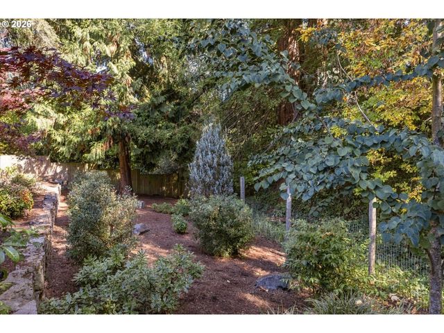 3310 Sw 175TH Ave, Beaverton, OR 97003