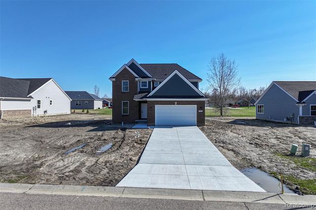 10198 Hunt Drive, Davison, MI 48423