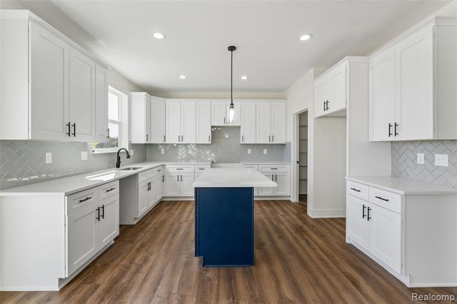 10198 Hunt Drive, Davison, MI 48423