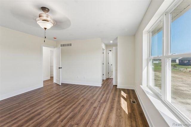 10198 Hunt Drive, Davison, MI 48423