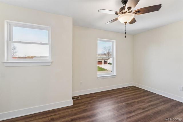 10198 Hunt Drive, Davison, MI 48423