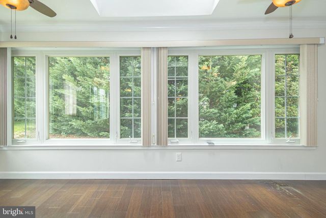 30 WINDSOR RD, Southampton, NJ 08088