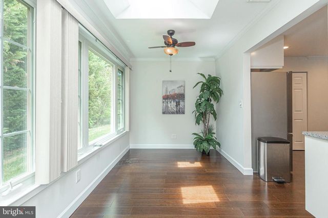 30 WINDSOR RD, Southampton, NJ 08088