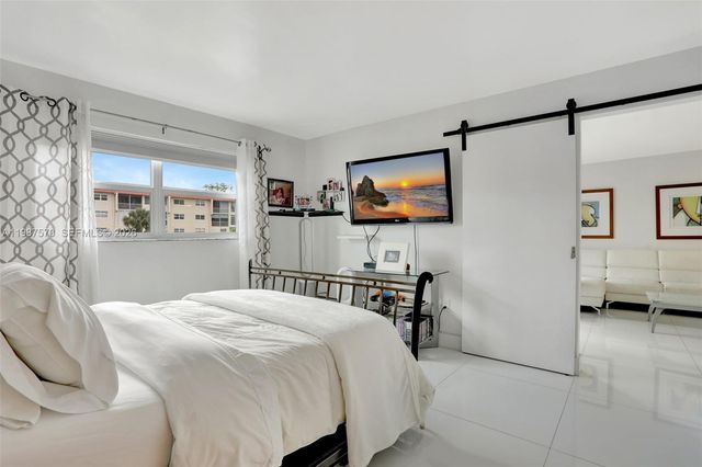 2931 E Sunrise Lakes Drive 109, Sunrise, FL 33322