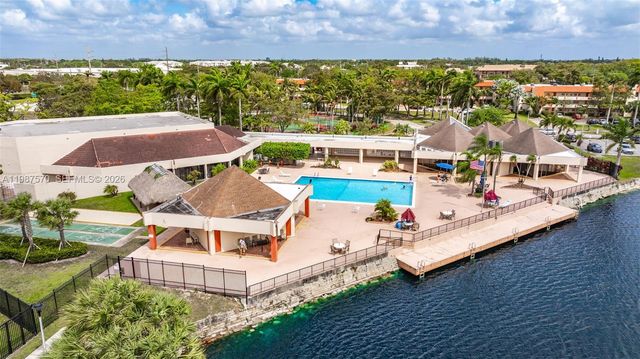 2931 E Sunrise Lakes Drive 109, Sunrise, FL 33322