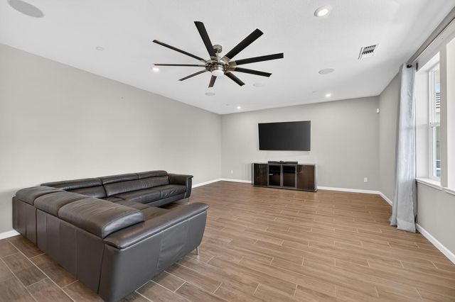 4265 Hydra Cir, Roseville, CA 95747