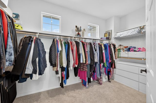 4265 Hydra Cir, Roseville, CA 95747