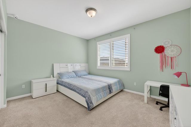 4265 Hydra Cir, Roseville, CA 95747