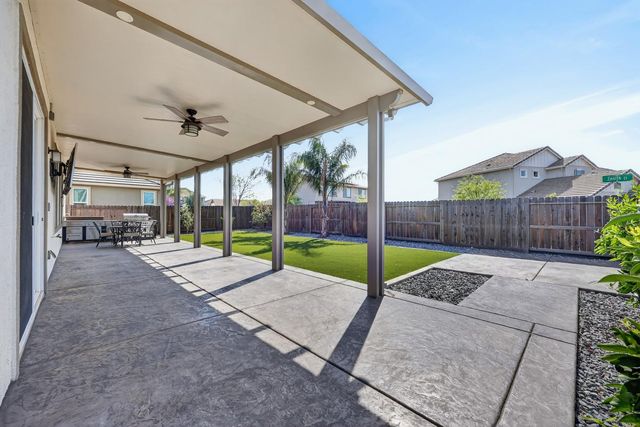 4265 Hydra Cir, Roseville, CA 95747