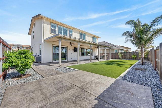 4265 Hydra Cir, Roseville, CA 95747