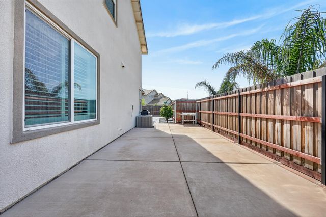 4265 Hydra Cir, Roseville, CA 95747