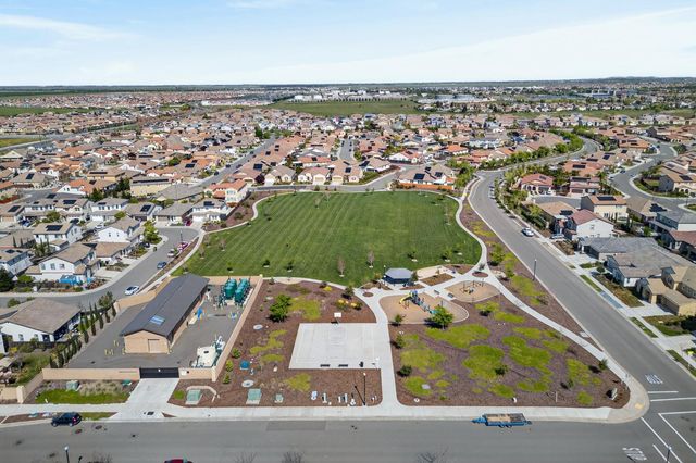 4265 Hydra Cir, Roseville, CA 95747