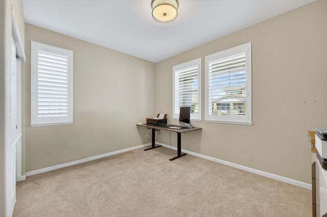 4265 Hydra Cir, Roseville, CA 95747