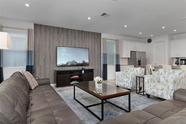 8904 CAROLINE BAY COURT, Kissimmee, FL 34747