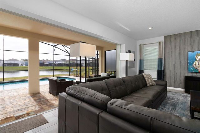 8904 CAROLINE BAY COURT, Kissimmee, FL 34747