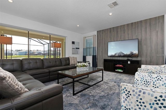 8904 CAROLINE BAY COURT, Kissimmee, FL 34747