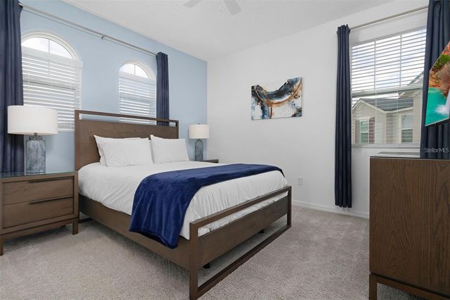 8904 CAROLINE BAY COURT, Kissimmee, FL 34747