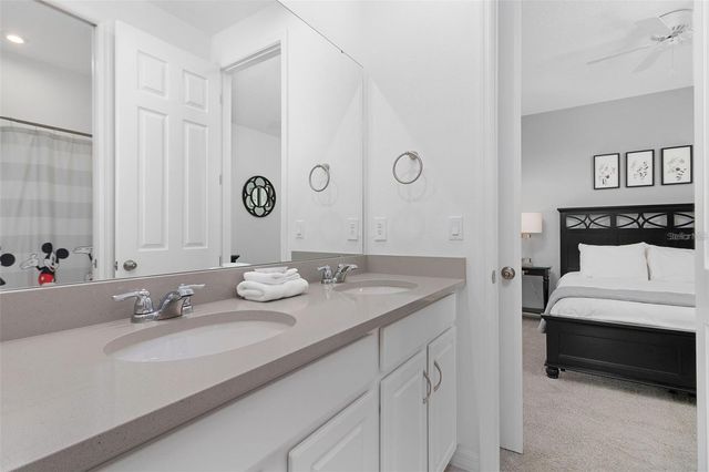 8904 CAROLINE BAY COURT, Kissimmee, FL 34747