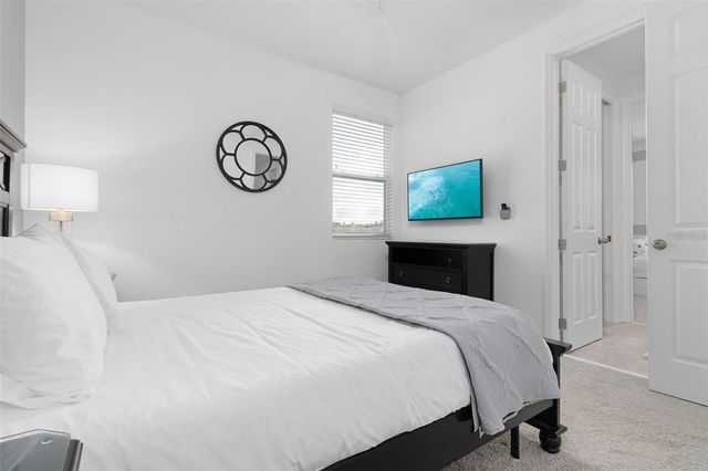 8904 CAROLINE BAY COURT, Kissimmee, FL 34747