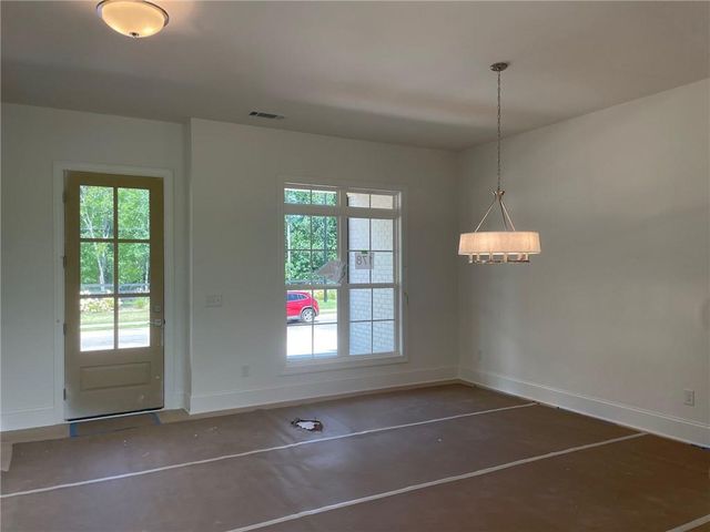 874 Keystone Drive, Woodstock, GA 30188