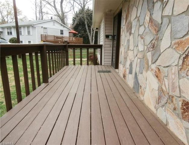 3796 Vandalia Drive, Winston-salem, NC 27104
