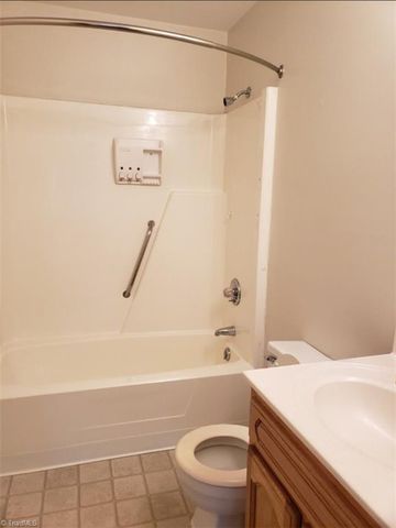 3796 Vandalia Drive, Winston-salem, NC 27104