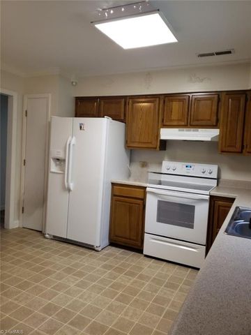 3796 Vandalia Drive, Winston-salem, NC 27104