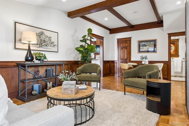 4009 S Logan Street, Englewood, CO 80113