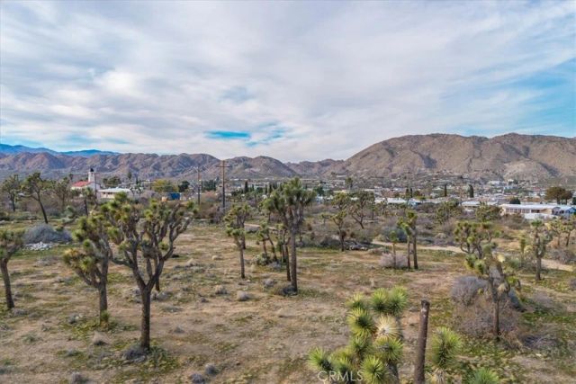 8129 Stardust, Yucca Valley, CA 92284