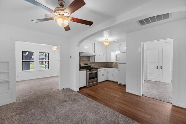 512 Gale Street, Houston, TX 77009