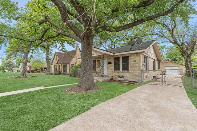 512 Gale Street, Houston, TX 77009