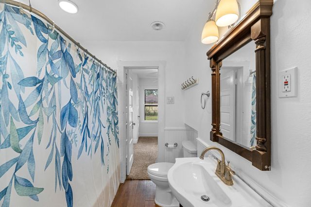 512 Gale Street, Houston, TX 77009