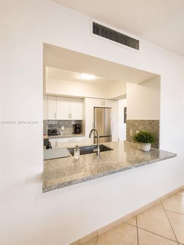 3505 S Ocean Dr 401, Hollywood, FL 33019