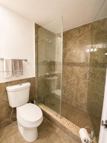 3505 S Ocean Dr 401, Hollywood, FL 33019