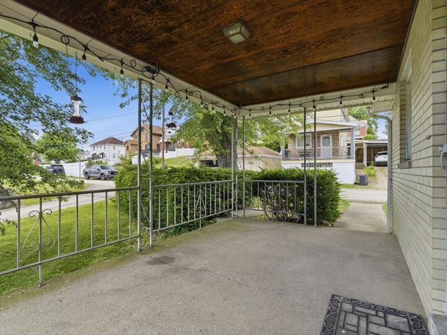 600 Mary St, Monongahela, PA 15063