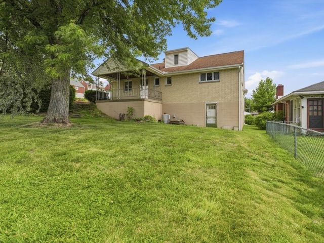 600 Mary St, Monongahela, PA 15063