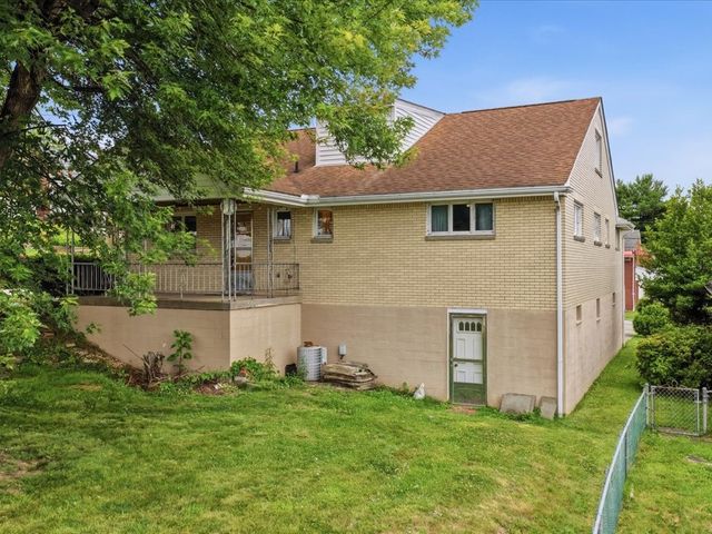 600 Mary St, Monongahela, PA 15063