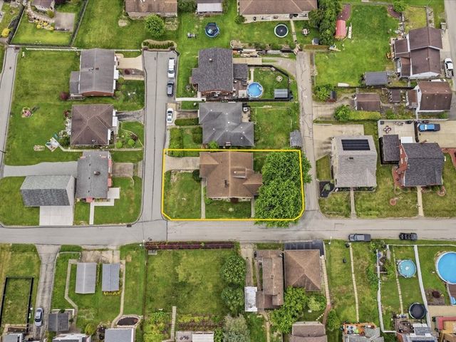 600 Mary St, Monongahela, PA 15063