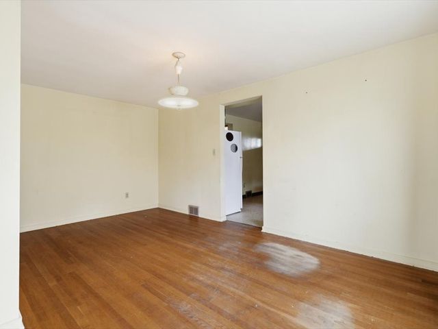 600 Mary St, Monongahela, PA 15063