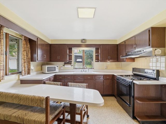 600 Mary St, Monongahela, PA 15063