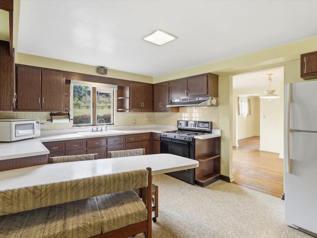 600 Mary St, Monongahela, PA 15063
