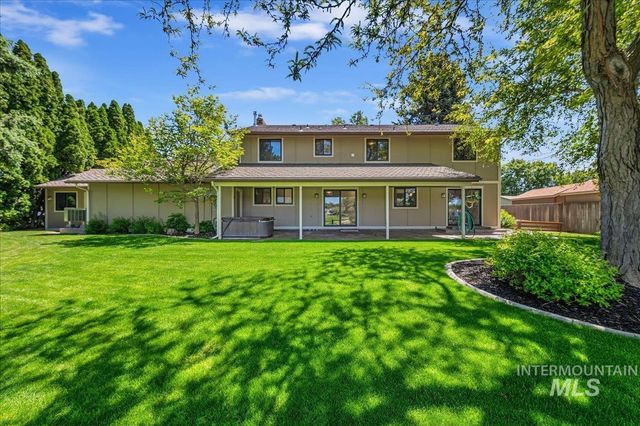 599 N Pebble Beach Way, Eagle, ID 83616