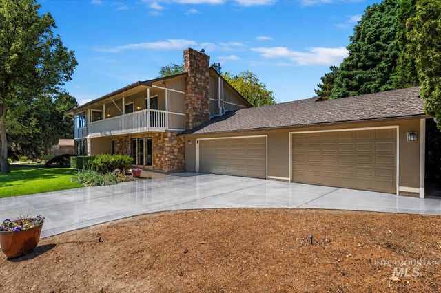 599 N Pebble Beach Way, Eagle, ID 83616
